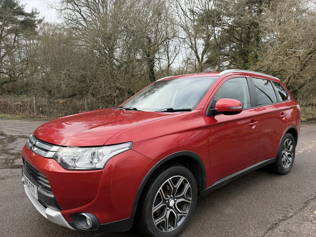 Mitsubishi Outlander 2.2 Di-d Gx3 2015 Red #3