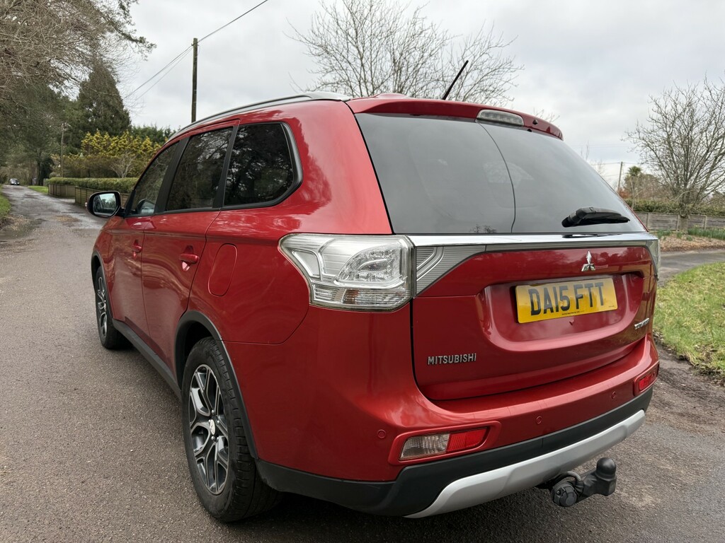 Mitsubishi Outlander 2.2 Di-d Gx3 2015 Red #6