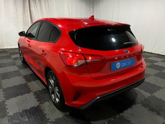 Ford Focus Ecoboost St-line Hatchback CF68OJO Red #5