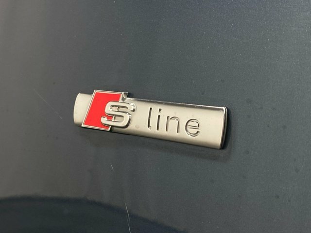 Audi A4 Avant Tdi Black Edition Estate YC15WTR Blue #4