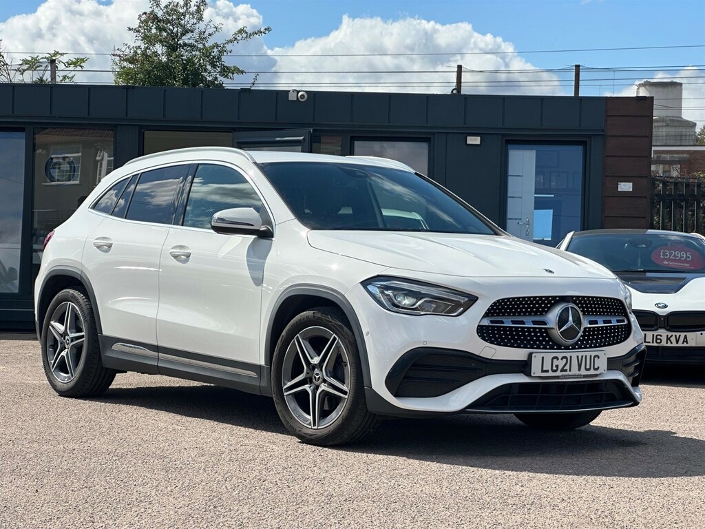 Mercedes-Benz GLA Class 1.3 Amg Line Executive 7G-dct Euro 6 Ss White