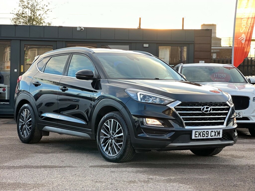 Hyundai Tucson 1.6 Crdi Mhev Premium Dct Euro 6 Ss Black