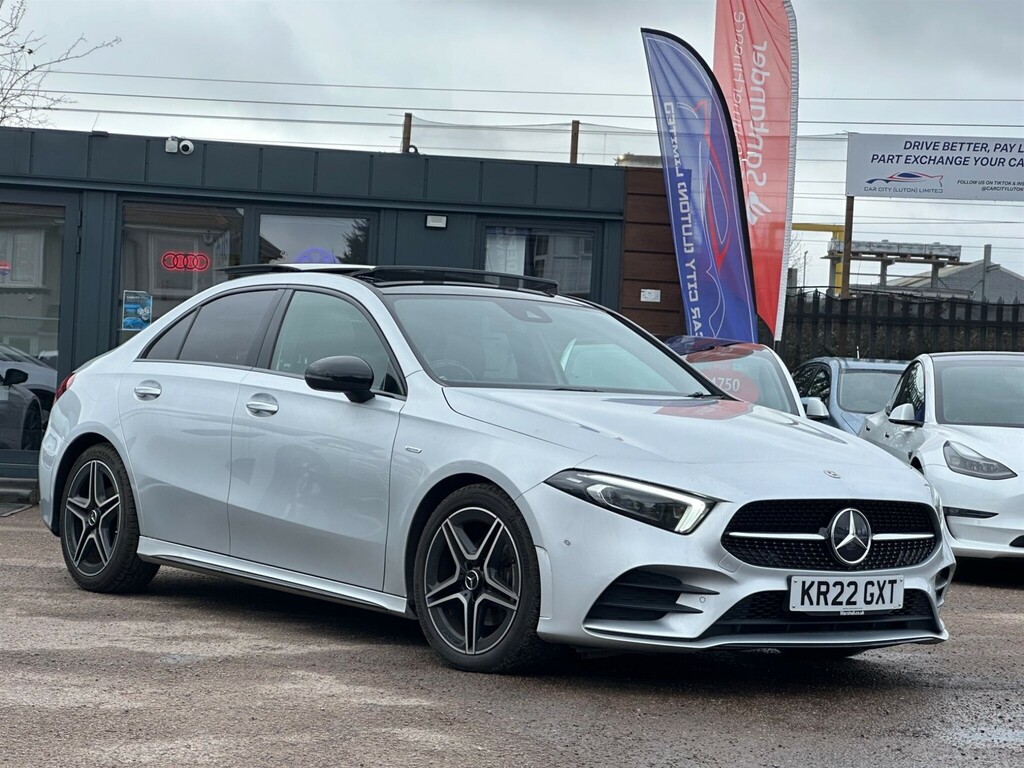 Mercedes-Benz A Class 2.0 D Amg Line Edition Premium Plus 8G-dct Euro KR22GXT Silver