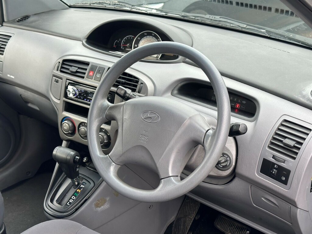 Hyundai Matrix 1.8 Cdx Silver #9