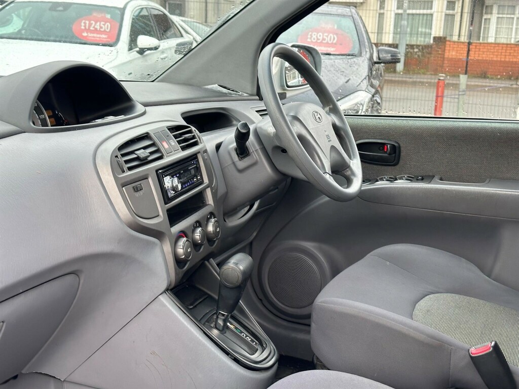 Hyundai Matrix 1.8 Cdx Silver #5