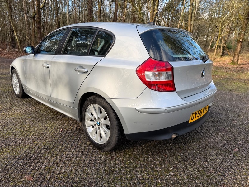 BMW 1 Series 118I Se Silver #3