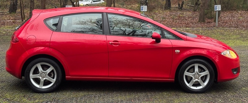 Seat Leon Fsi Reference Sport EK06YLL Red #5