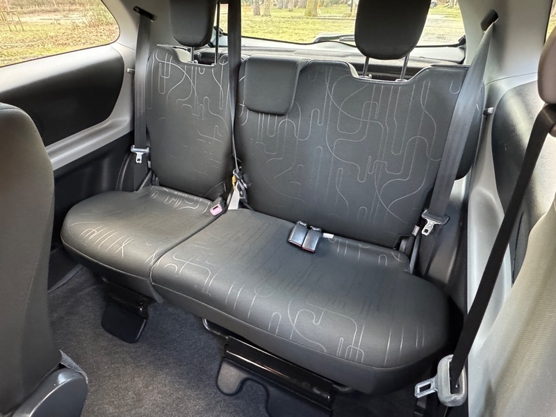 Toyota Yaris Vvt-i T2 Silver #4