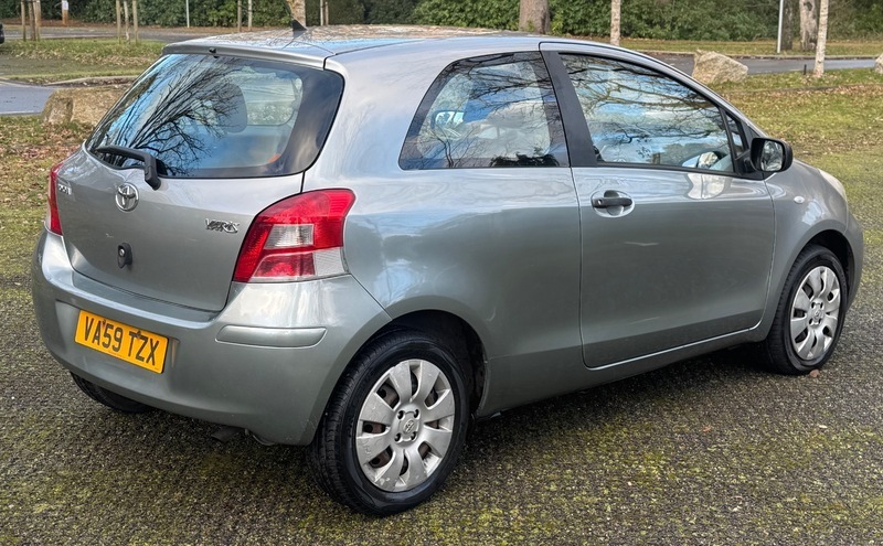 Toyota Yaris Vvt-i T2 Silver #6