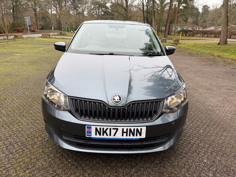 Skoda  1.5 Tsi 150Ps Se Act Dsg Hatchback Black #10