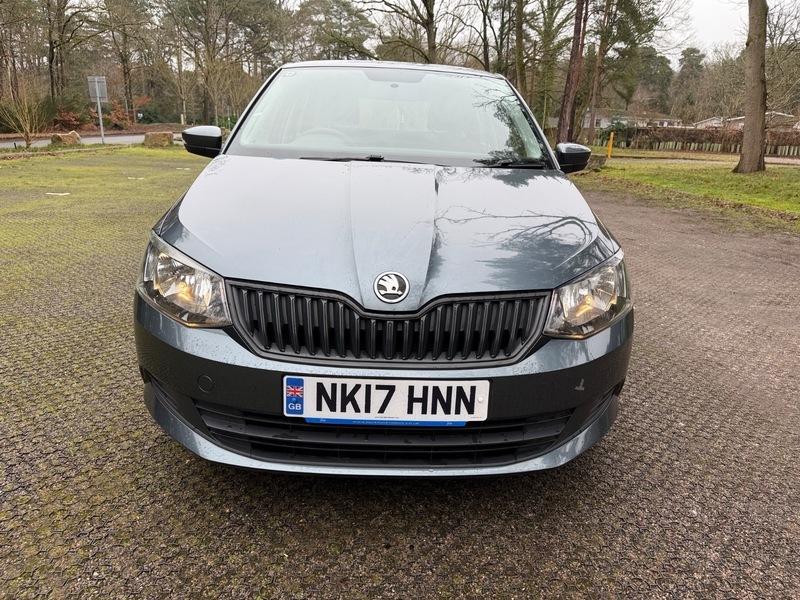 Skoda  1.5 Tsi 150Ps Se Act Dsg Hatchback Black #12