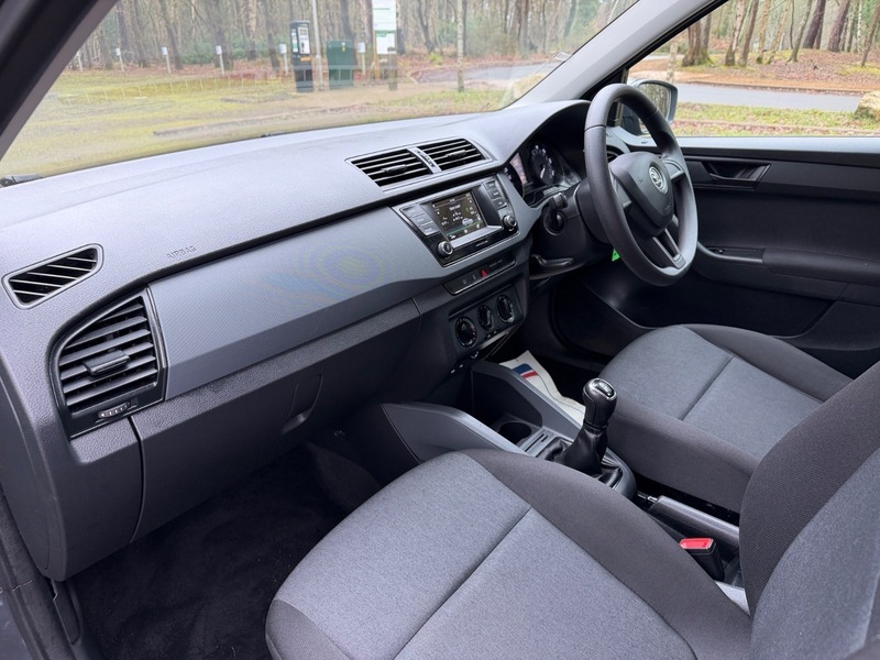 Skoda  1.5 Tsi 150Ps Se Act Dsg Hatchback Black #19