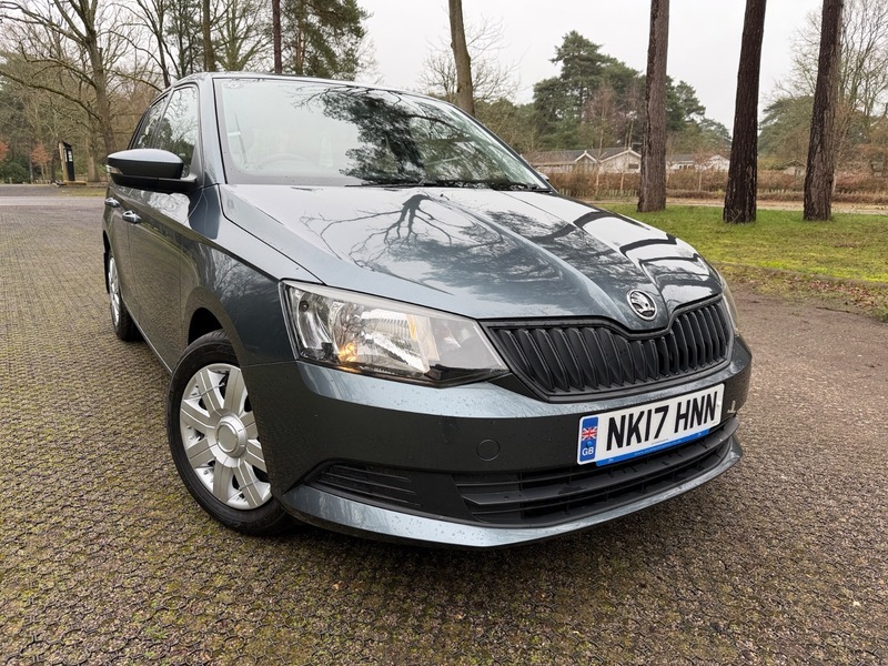 Skoda  1.5 Tsi 150Ps Se Act Dsg Hatchback Black #1