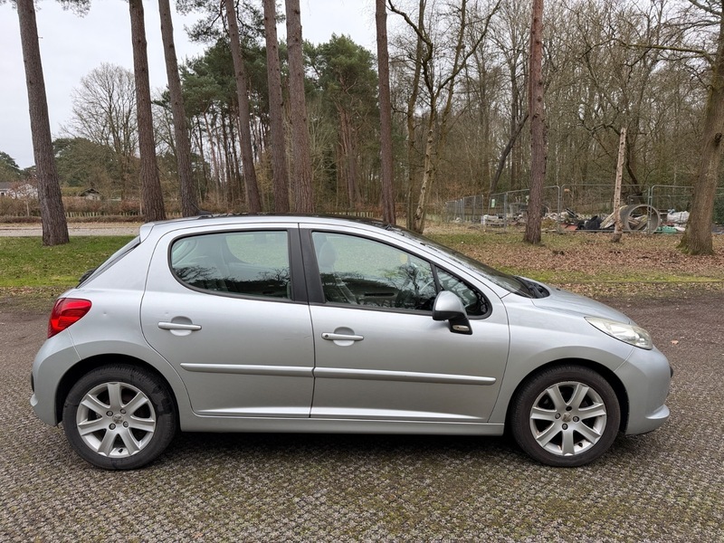 Peugeot 207 Hdi Se Premium WF09MYY Silver #6