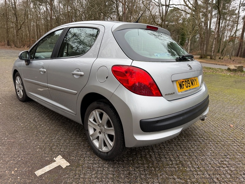 Peugeot 207 Hdi Se Premium WF09MYY Silver #5