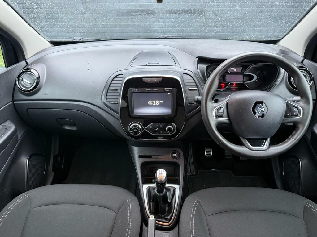 Renault Captur Suv 0.9 Tce Energy Iconic Euro 6 Ss 20186 SB68CDN Black #2