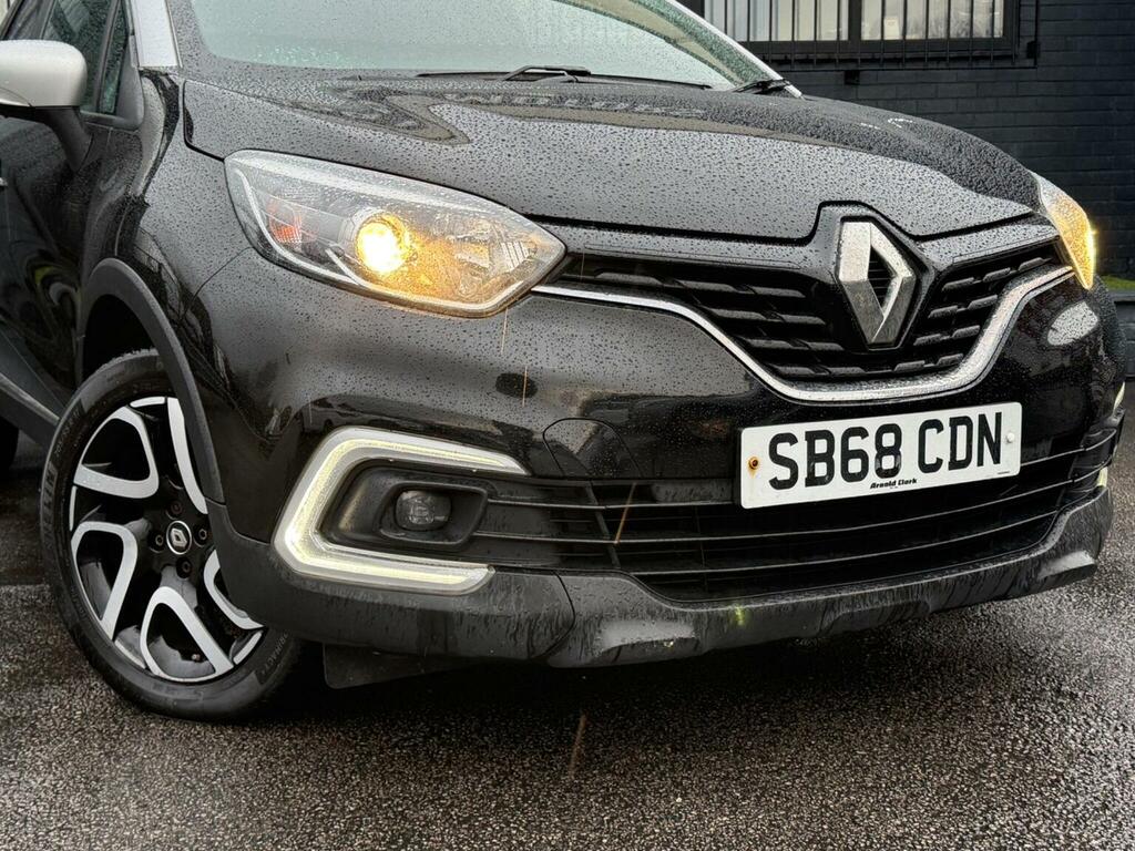 Renault Captur Suv 0.9 Tce Energy Iconic Euro 6 Ss 20186 SB68CDN Black #6