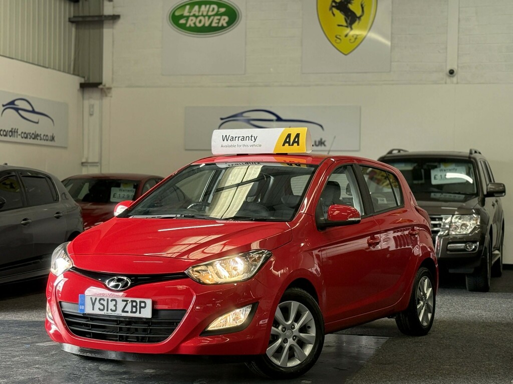 Hyundai I20 Hatchback 1.4 Active 201313 YS13ZBP Red #3