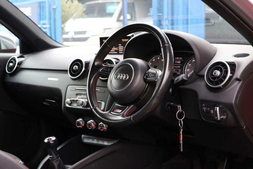 Audi S1 2.0 Tfsi Quattro Euro 6 Ss Red #4