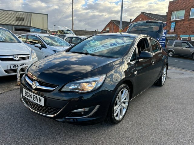 Vauxhall Astra Hatchback Black