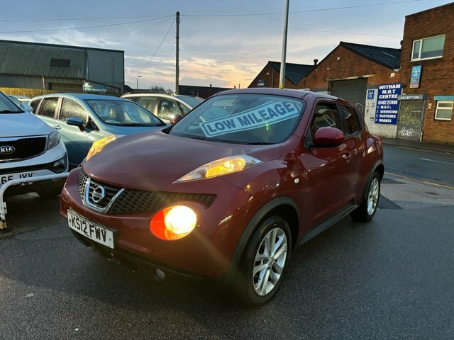 Nissan Juke Suv KS12FWV Red #3