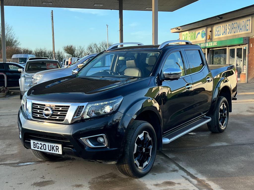 Nissan Navara 2.3 Dci Tekna Pickup Double Cab BG20UKR Black #5