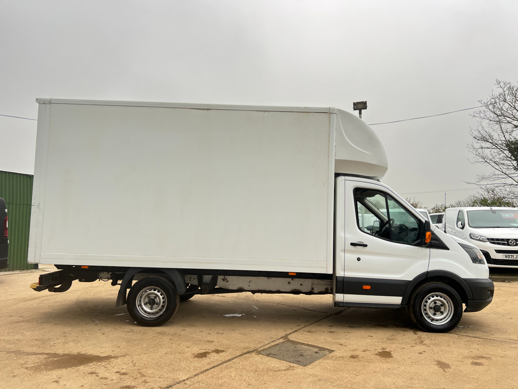 Ford Transit Custom 2.0 350 Ecoblue Luton Fwd L3 Eur YO68YVB White #2