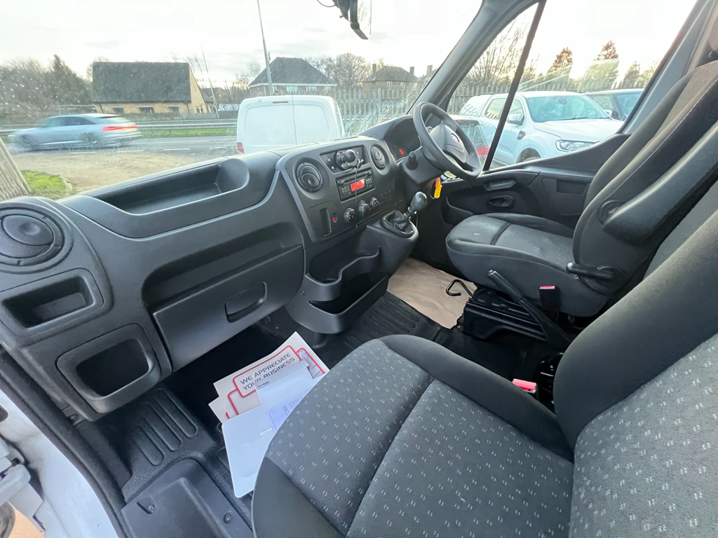 Vauxhall Movano 2.3 Cdti 3500 Biturbo Platform Cab Manu FE69GDU White #3
