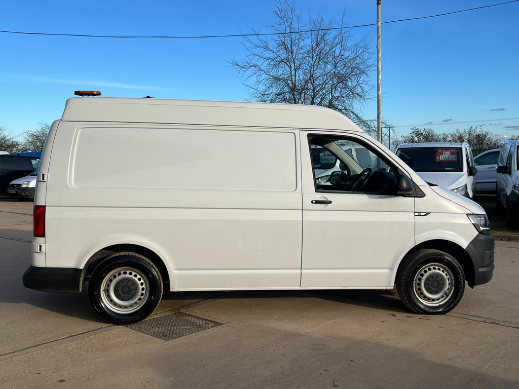 Volkswagen Transporter 2.0 Tdi T32 Startline Panel Van BV69TBX White #2