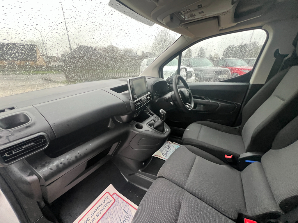 Citroen Berlingo 1.5 Bluehdi 650 Enterprise M Panel Van LC70LTK White #3