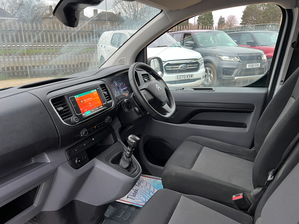 Citroen Dispatch 2.0 Bluehdi 1400 Enterprise Pro M Panel Van 6Dr Di AV72ZHA White #3