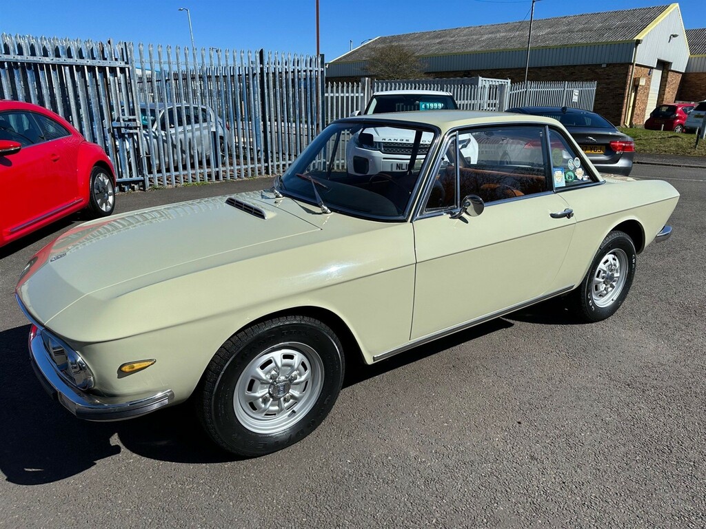 Lancia Fulvia Coupe Beige #3