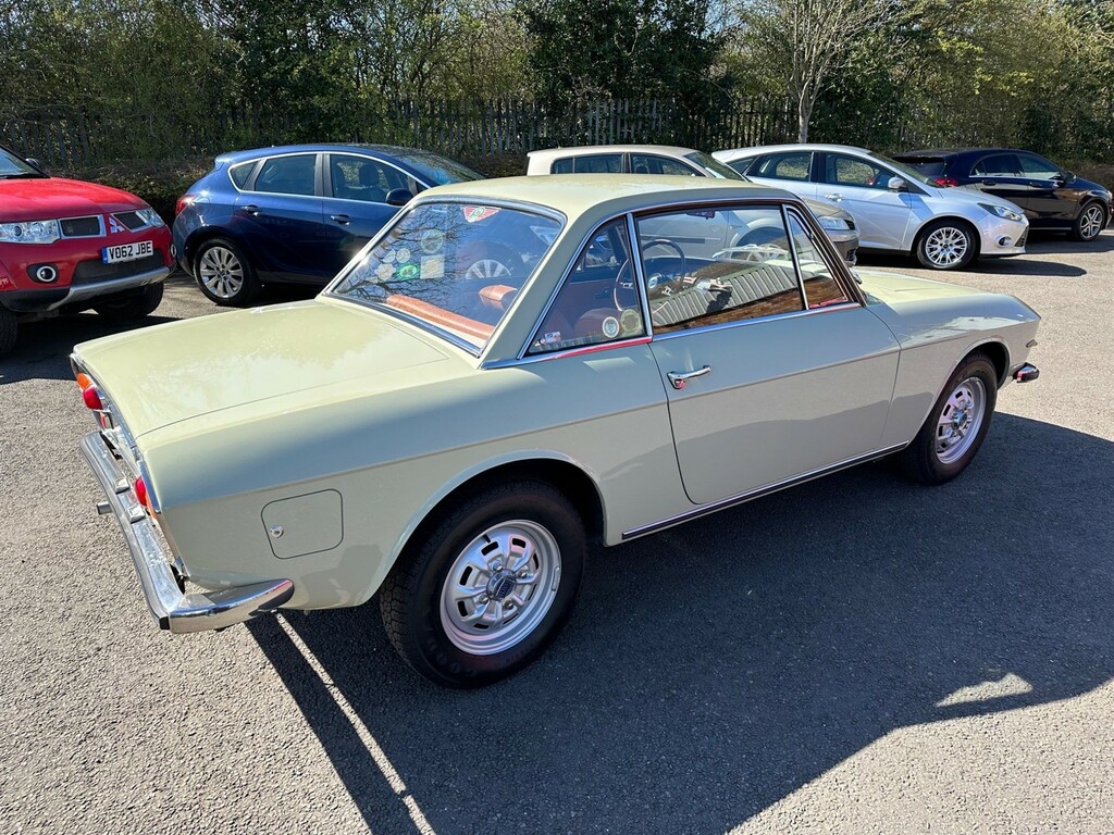 Lancia Fulvia Coupe Beige #6