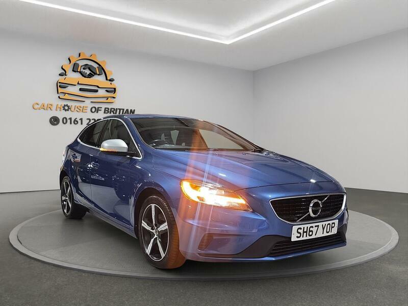 Volvo V40 2.0 T2 R-design Nav Plus Euro 6 S S SH67YOP  #4