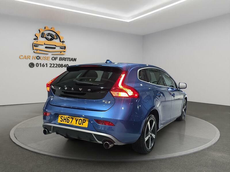 Volvo V40 2.0 T2 R-design Nav Plus Euro 6 S S SH67YOP  #6