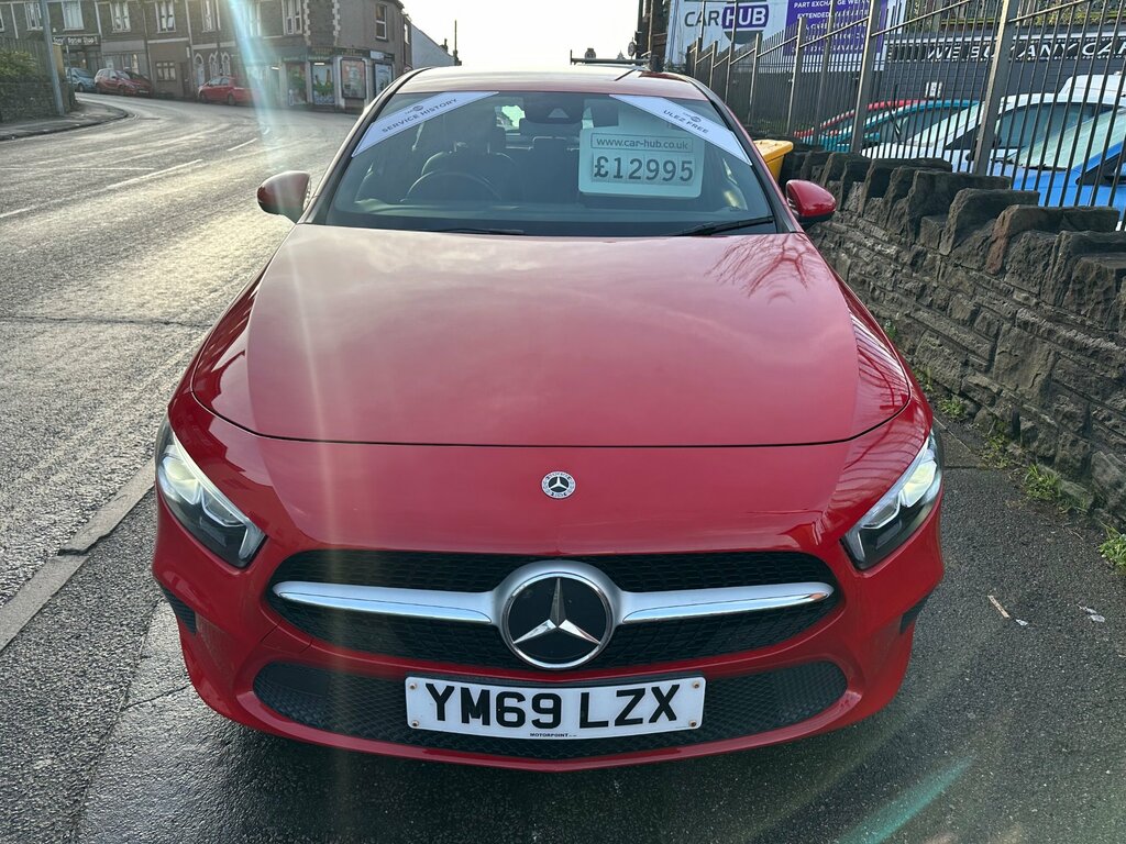 Mercedes-Benz A Class 1.3 A200 Sport Hatchback Euro 6 YM69LZX Red #3