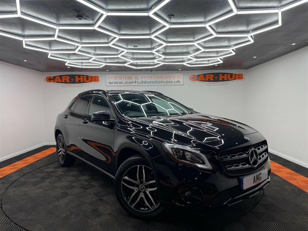 Mercedes-Benz GLA Class 1.6 Urban Edition 7G-dct Euro 6 Ss Black