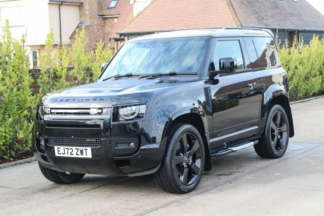 Land Rover Defender Suv EJ72ZWT Black #3