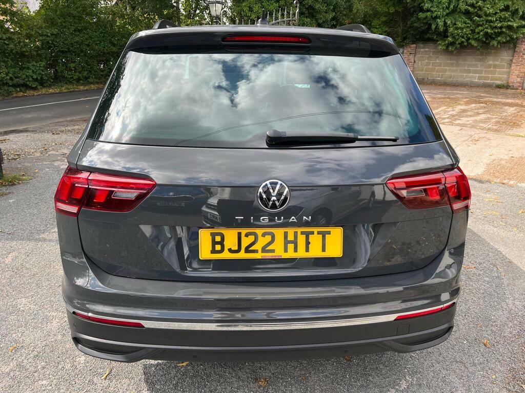 Volkswagen Tiguan 1.5 Tsi Life Euro 6 S S BJ22HTT Grey #5
