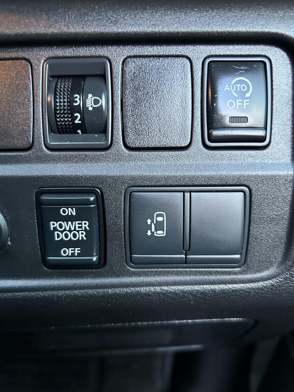 Nissan Serena 2.0 Autech Ridler Performance Spec White #18