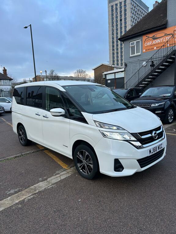 Nissan Serena 2.0 Autech Ridler Performance Spec White #1