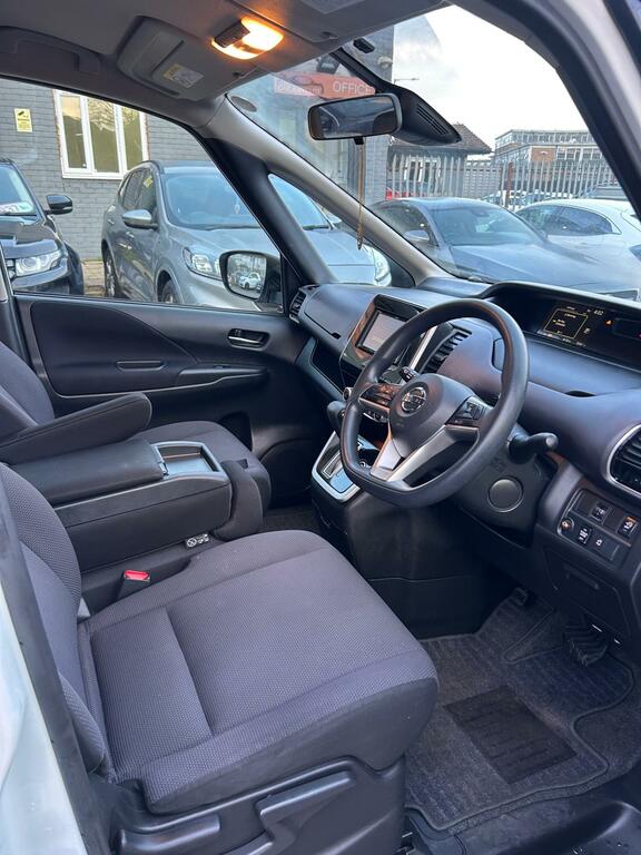 Nissan Serena 2.0 Autech Ridler Performance Spec White #9