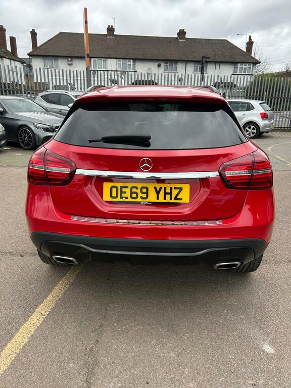 Mercedes-Benz GLA Class 1.6 Gla180 Gpf Urban Edition Suv OE69YHZ Red #5