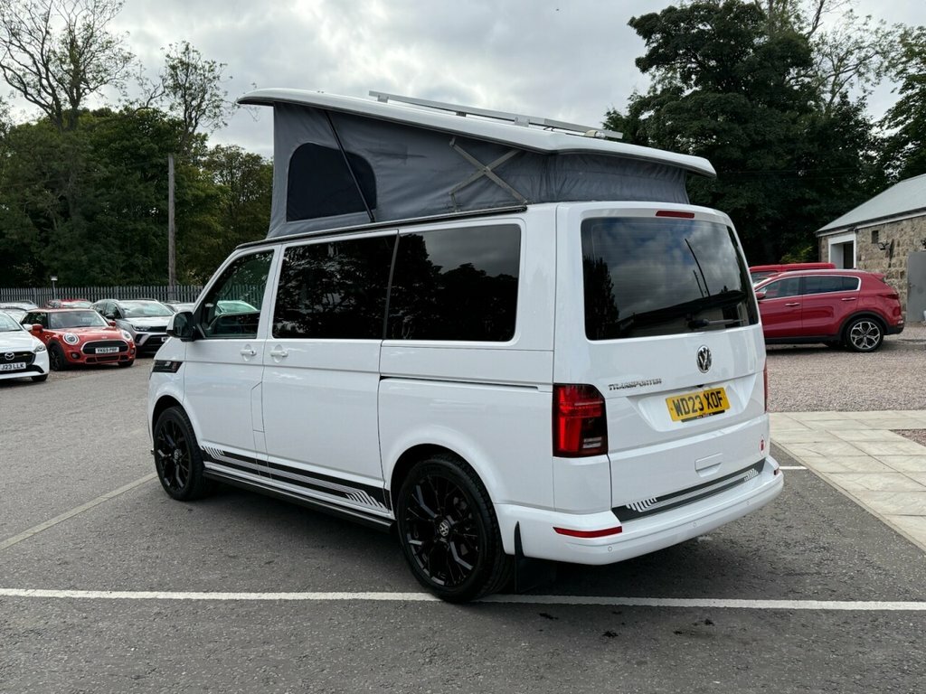 Volkswagen 2L Highline WD23XOF White #6