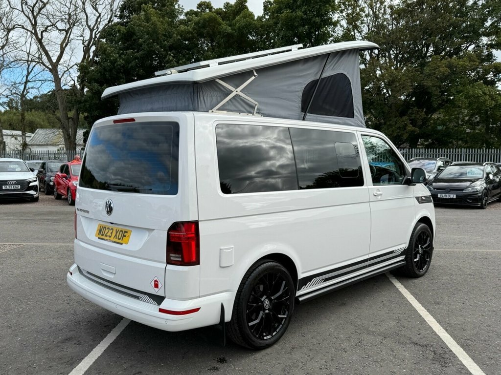 Volkswagen 2L Highline WD23XOF White #5