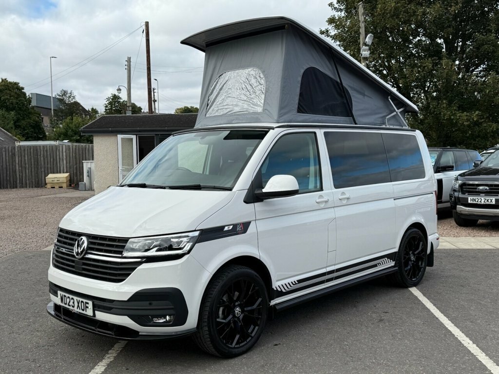 Volkswagen 2L Highline WD23XOF White #3