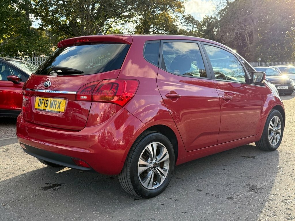Kia Venga 1.6L 3 Red #5