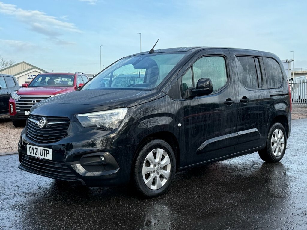 Vauxhall Combo Life 1.2L Se Black #3