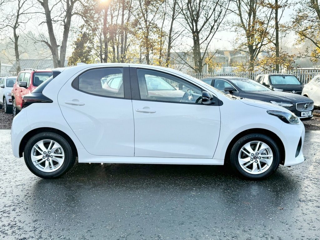 Mazda 2 1.5L Centre-line MX24VZC White #3