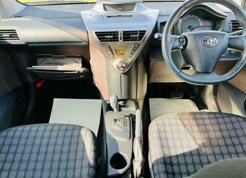 Toyota IQ 1.0 Vvt-i 2 Multidrive Red #6